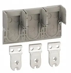 Schneider Electric 33602 Top Front Connection for Masterpact NS 1600A 3P