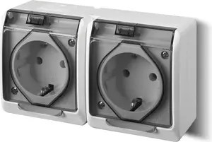 Герметичная розетка Schuko ELEKTROPLAST Hermes с заземлением и дымчатой крышкой 16А IP44 белая