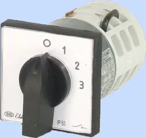 Elektromet 921284 ampērmetra kulakveida slēdzis 0-1-2-3 3P 12A IP65