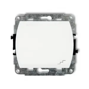 Кнопочный выключатель Karlik WP-3, 250В, 10А, IP20