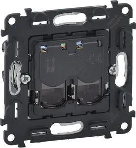 Двойная компьютерная розетка Legrand Valena Life RJ45 кат. 6a UTP