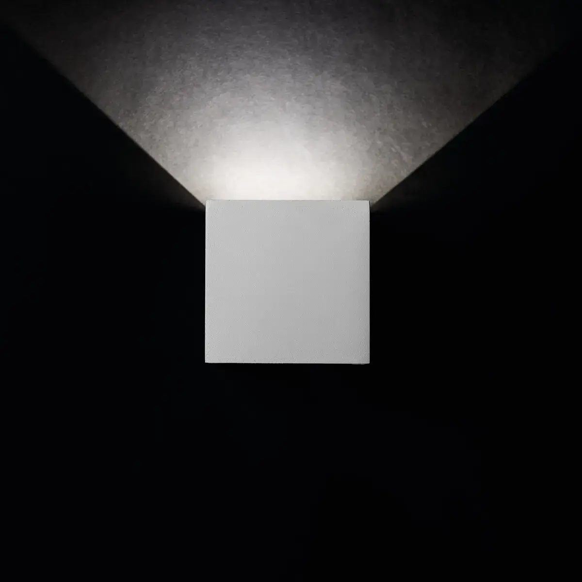 Kanlux REKA LED EL 7W Outdoor Wall Light Photo 4