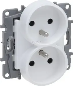 Legrand Niloe Selection Double Socket Outlet 2P+E for Multi-Gang Frames, Shuttered, Screw Terminals, White