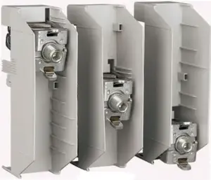Трехполюсный адаптер подключения Eaton BBA-TP3/300 для проводников 120-300 мм2