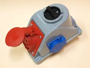 Настенная розетка PCE COMBO-POL с переключателем L-0-P 32A 5P 400V IP44