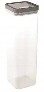 Curver Dry Foodkeeper 2.4L Container for Pet Food