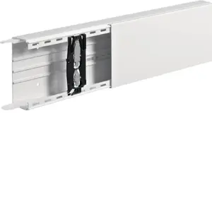 Кабельный канал Hager LF6015009016 прямой, ПВХ, 60x150 мм, белый, 2 м