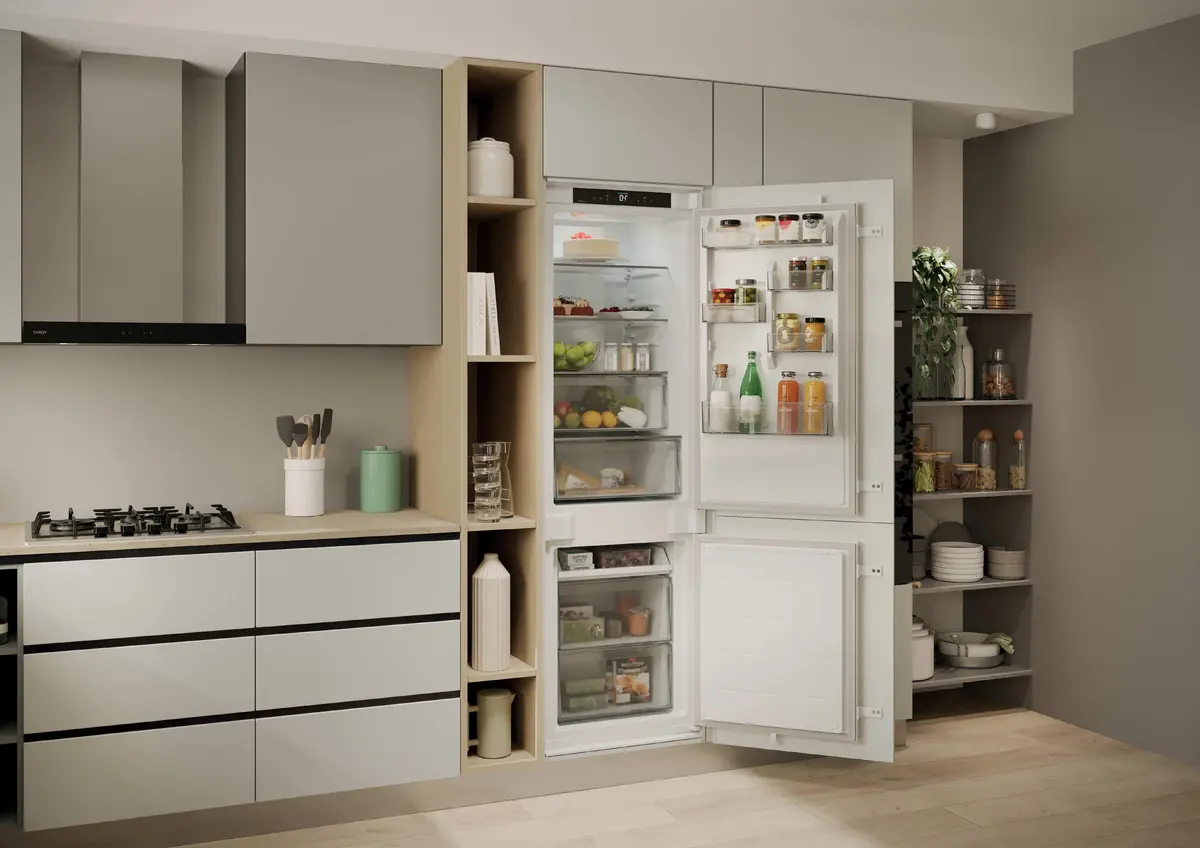 Candy Ecnbqt3518e Built-in Refrigerator Photo 11