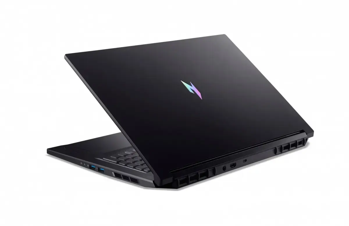 Игровой ноутбук Acer Nitro 17 ANV17-41 Photo 7