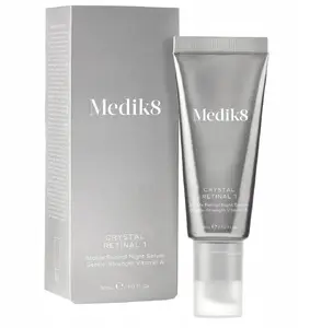 Medik8 Crystal Retinal 1 nakts serums ar retinaldehīdu