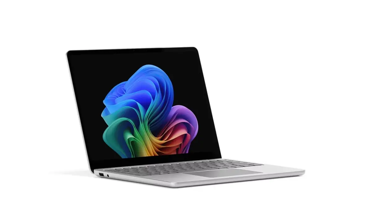 Microsoft Surface Laptop 13 Intel Core Ultra 5 325 Photo 5