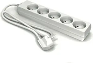 Сетевой удлинитель Karlik H05W-F 3 м