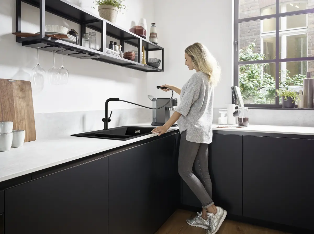Кухонный смеситель Hansgrohe Talis M54 270 1jet Photo 2