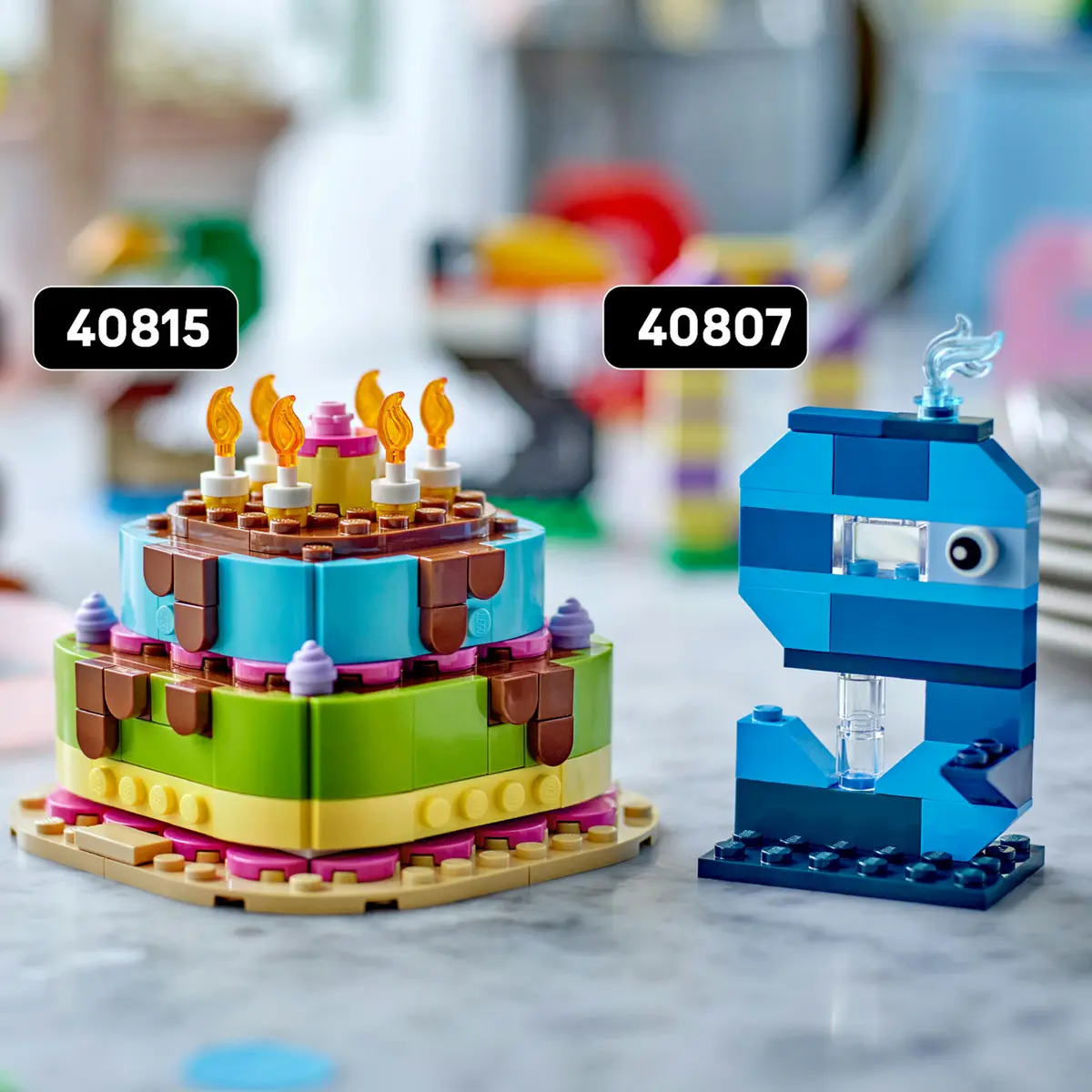 LEGO Seasonal Birthday Cake 40815 Photo 7