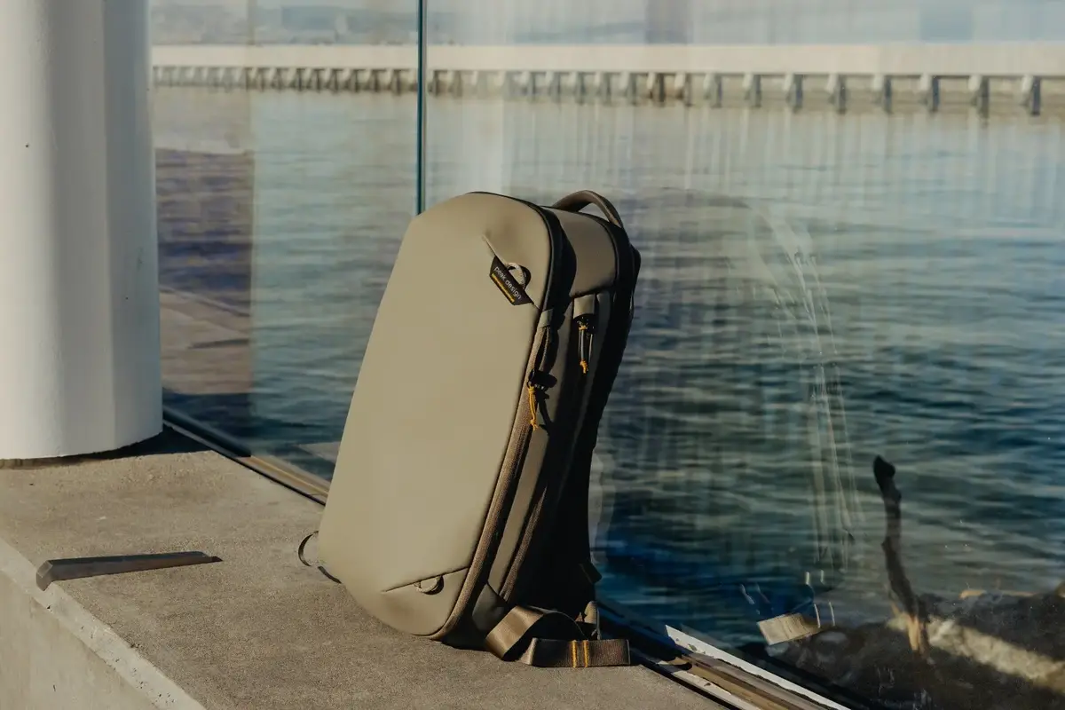 Рюкзак Peak Design Travel Backpack 20L Stone Photo 14