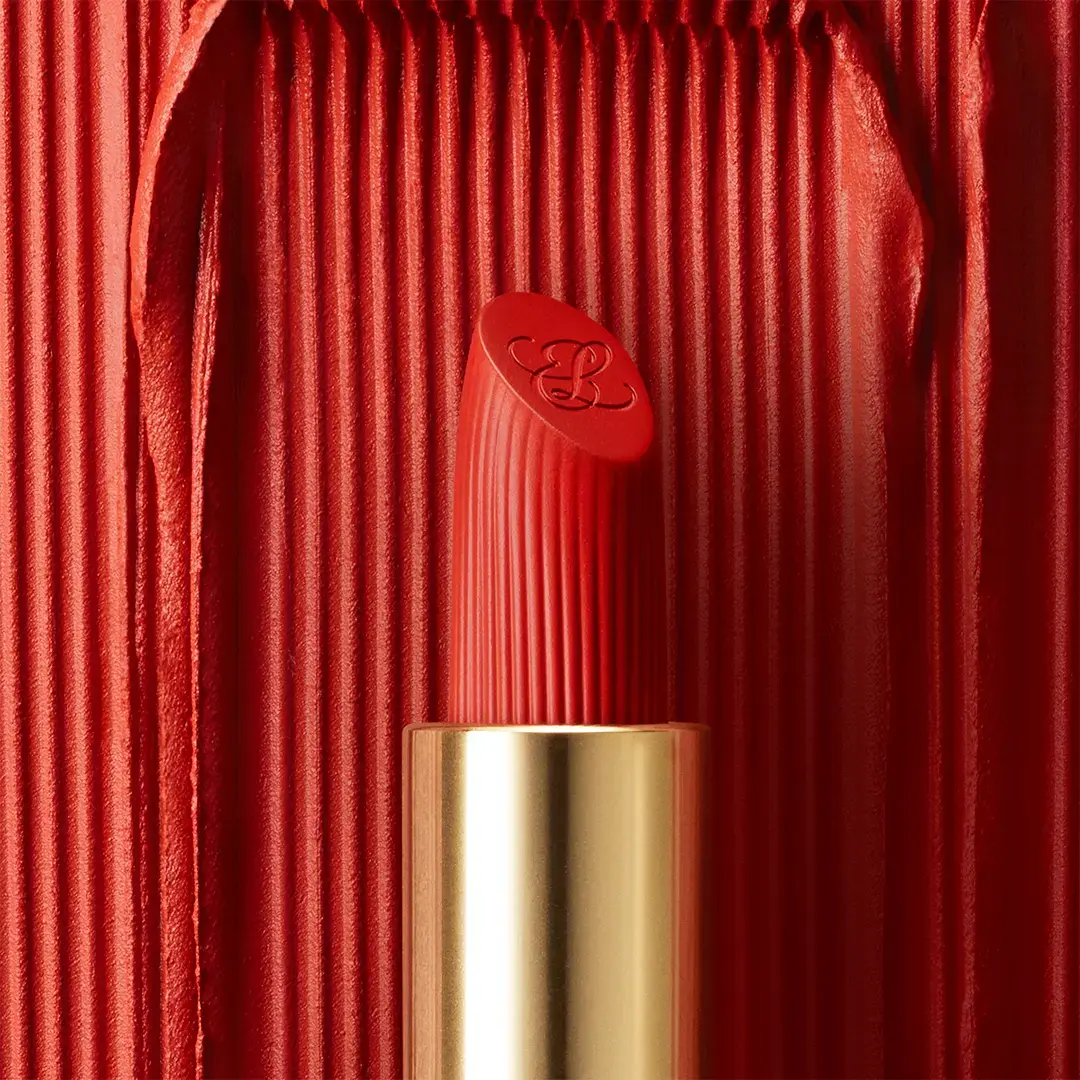 Губная помада Estée Lauder Pure Color 666 Captivated Photo 2