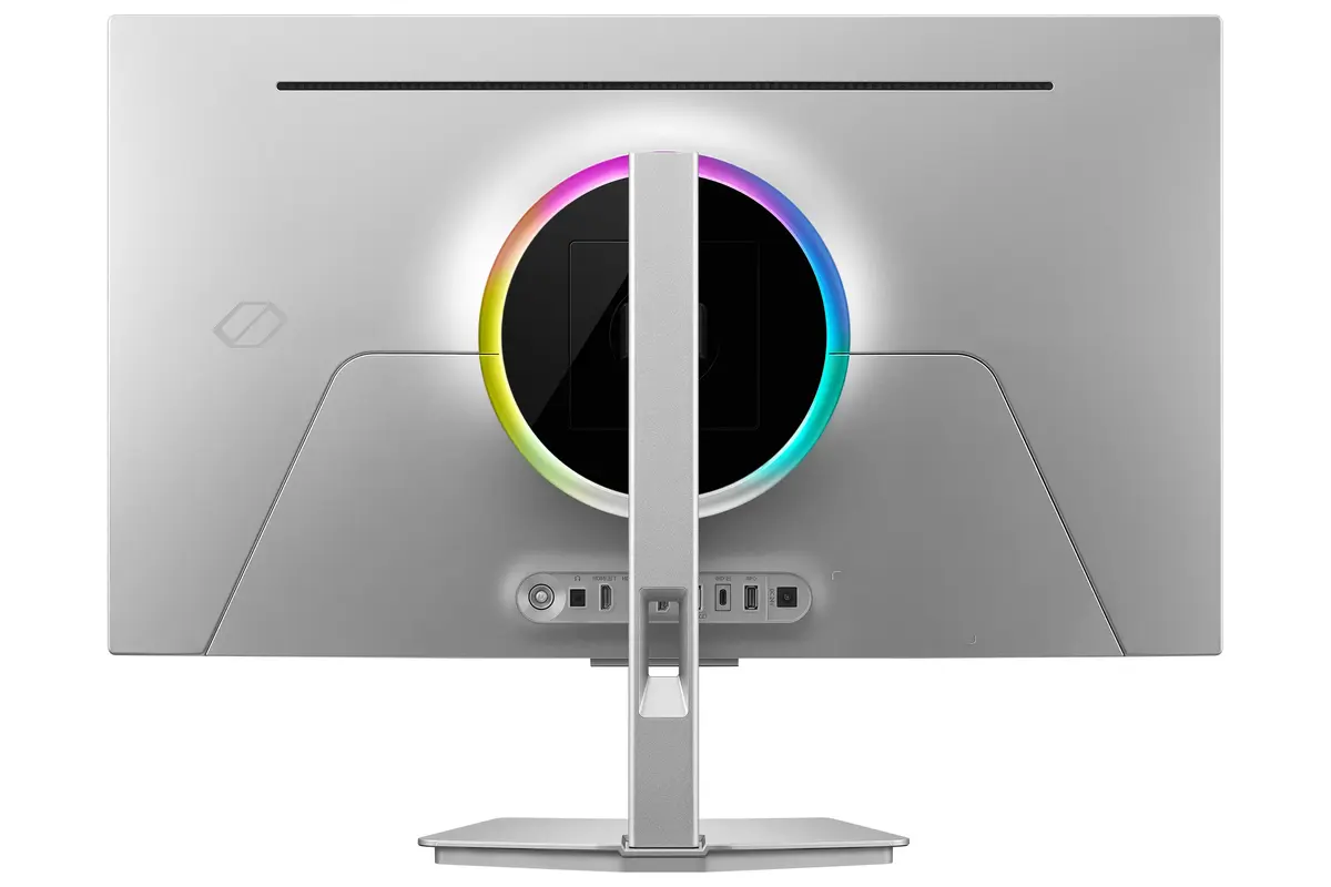 Монитор Samsung G80SH 32 дюйма 4K OLED Photo 2