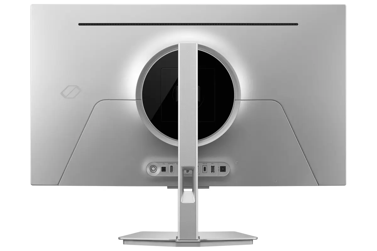 Монитор Samsung G80SH 32 дюйма 4K OLED Photo 3