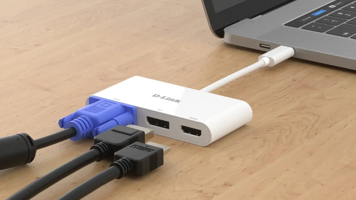 D-Link DUB-V310 3-in-1 USB-C to HDMI/VGA/DisplayPort Adapter Photo 4