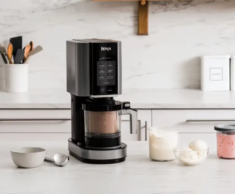 Ninja NC302EU Creami Ice Cream Maker Photo 6