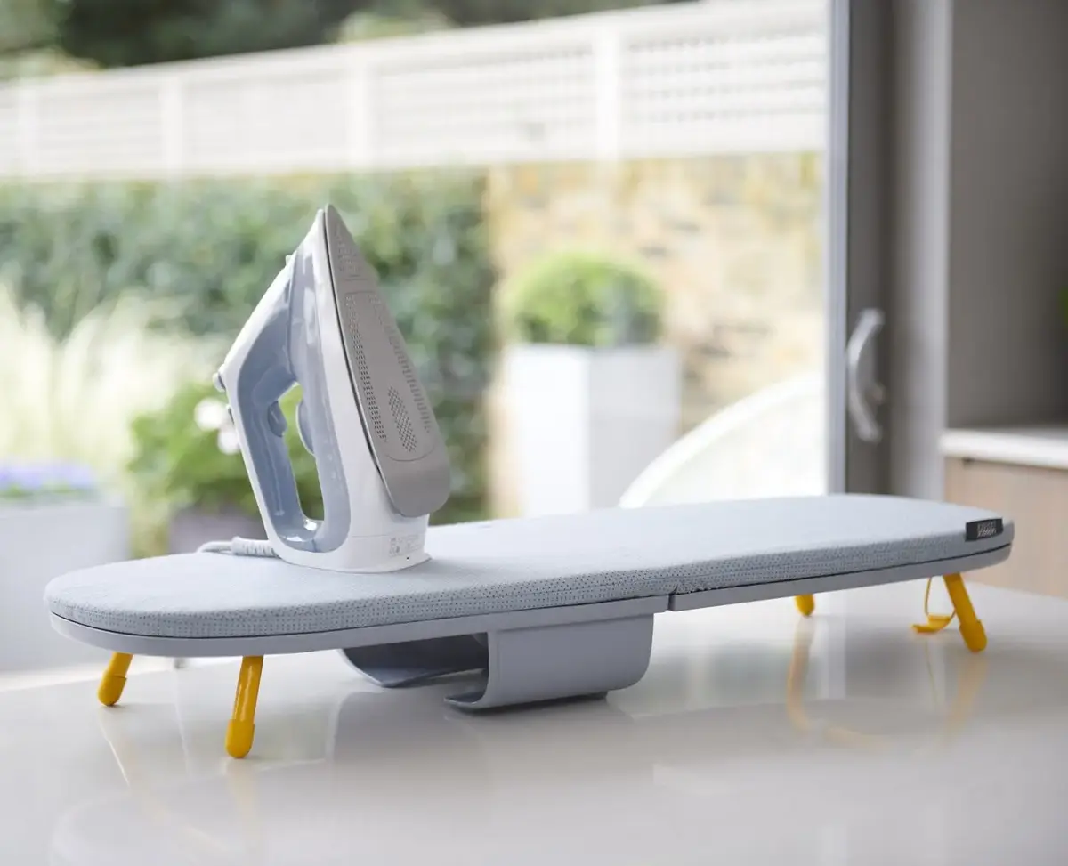 Joseph Joseph Pocket 50009 Tabletop Ironing Board Photo 3