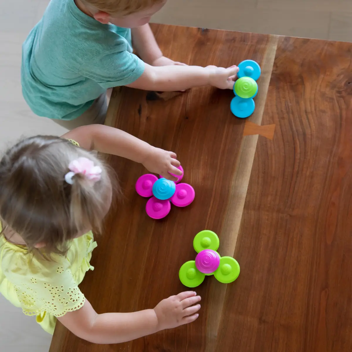 Развивающая игрушка Fat Brain Toys Whirly Squigz Photo 8