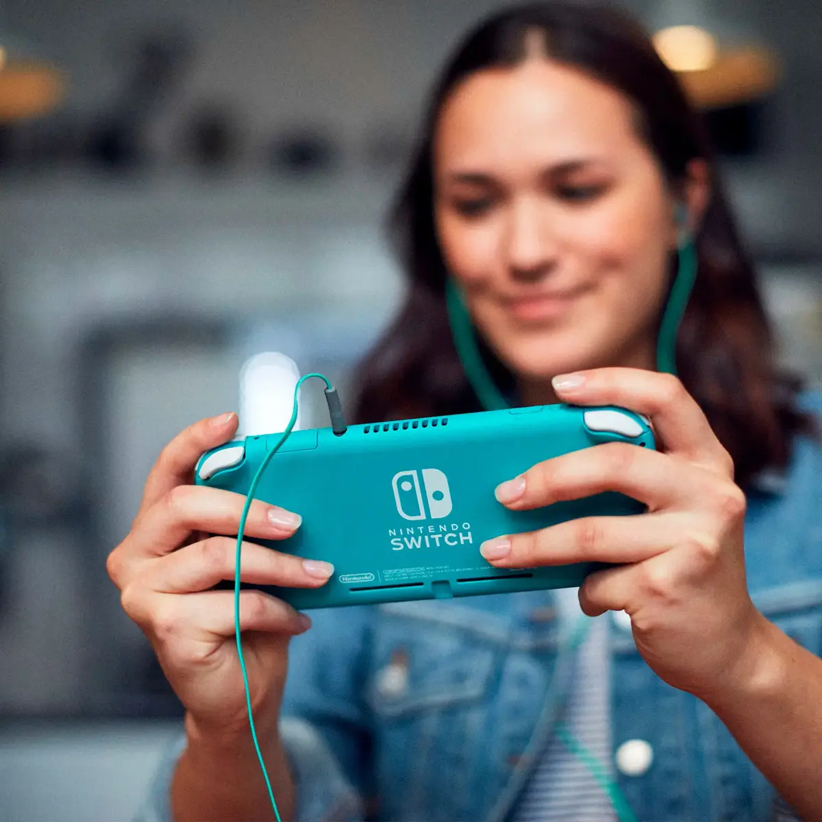 Игровая консоль Nintendo Switch Lite - бирюзовая Photo 6