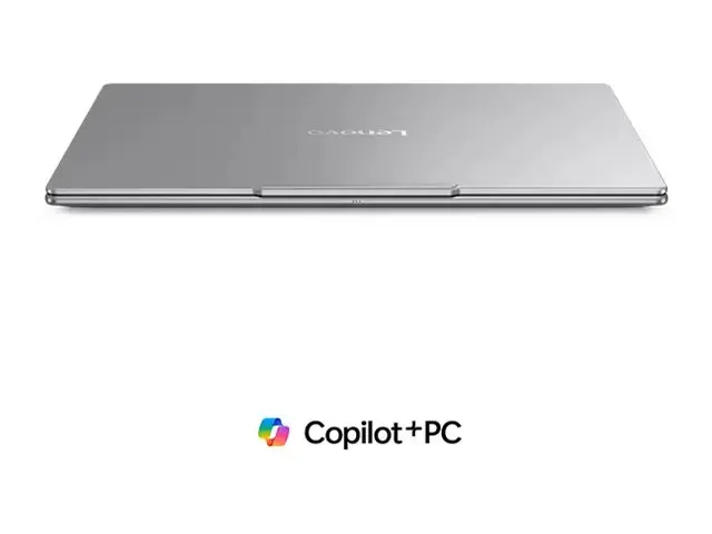 Lenovo Yoga Slim 7 14ILL10 Laptop | Intel Core Ultra 5 Photo 9