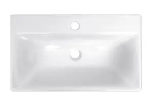 Riva 63 vannas istabas izlietne