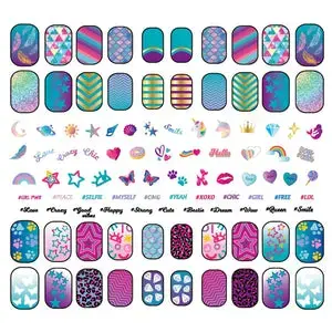 Clementoni Crazy Chic 18689 Nail Polish Set Photo 3