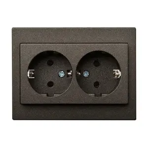 LIREGUS IKL16-405E/J 2-Way Socket with Earthing