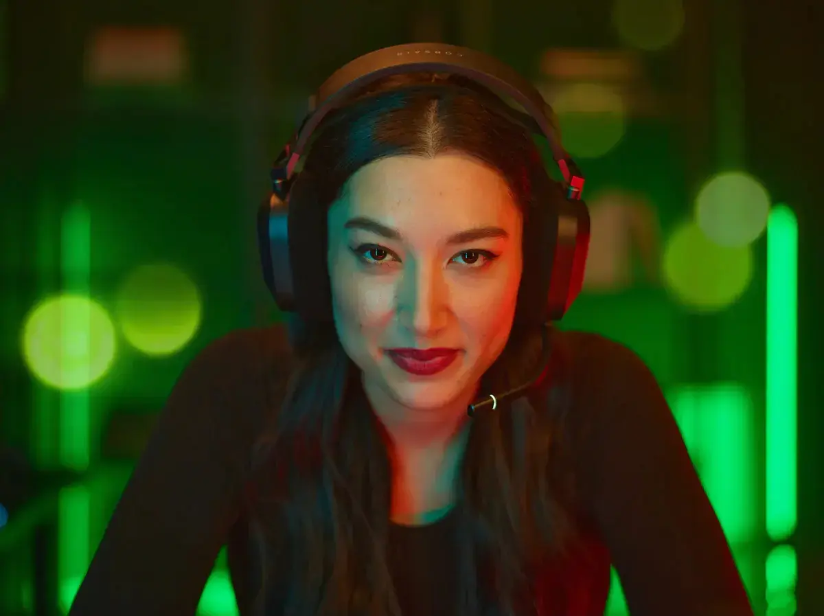 Corsair HS80 RGB bezvadu spēļu austiņas Photo 12