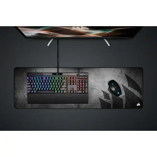 Corsair MM300 PRO Gaming Mouse Pad Photo 8