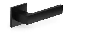 Дверная ручка для межкомнатных дверей METAL-BUD Q Slim CUBE, черная