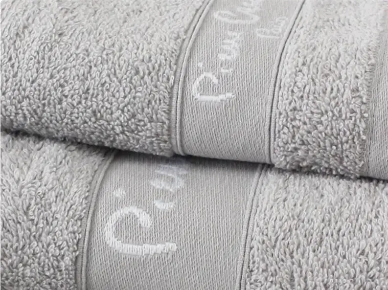 Набор полотенец Pierre Cardin из 3 предметов - серебристый Photo 2