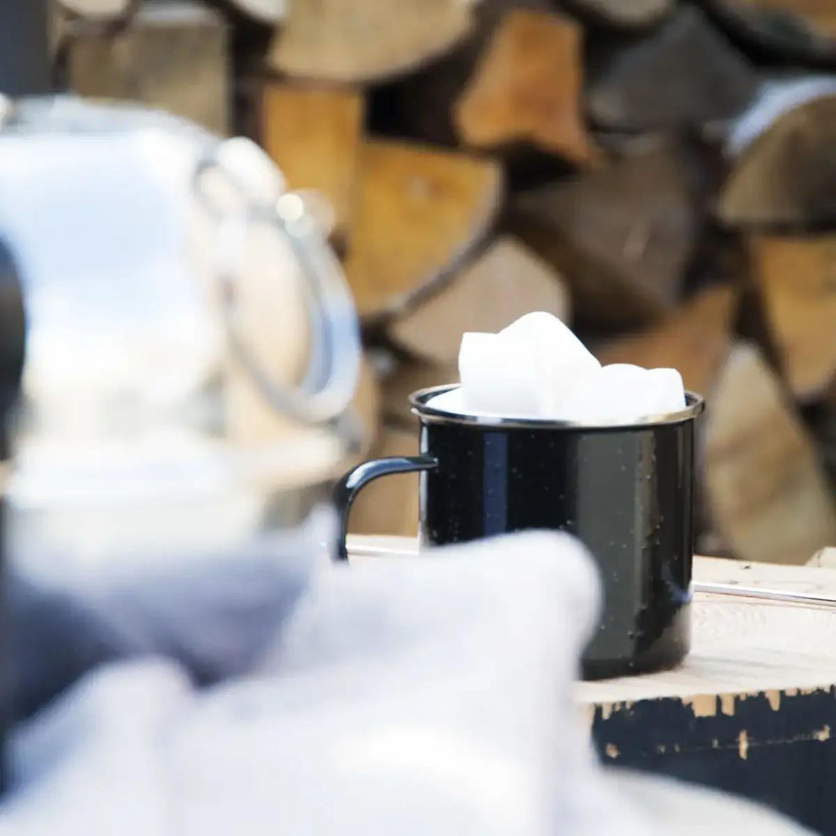 Esschert Design FF220 Enamelled Steel Cup Set Photo 2