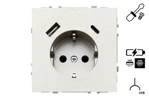 LIREGUS MODERN IUK-3-01.M/CH elektriskā rozete ar USB Type-A un Type-C pieslēgvietām