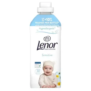 Кондиционер для белья Lenor Sensitive 798 мл