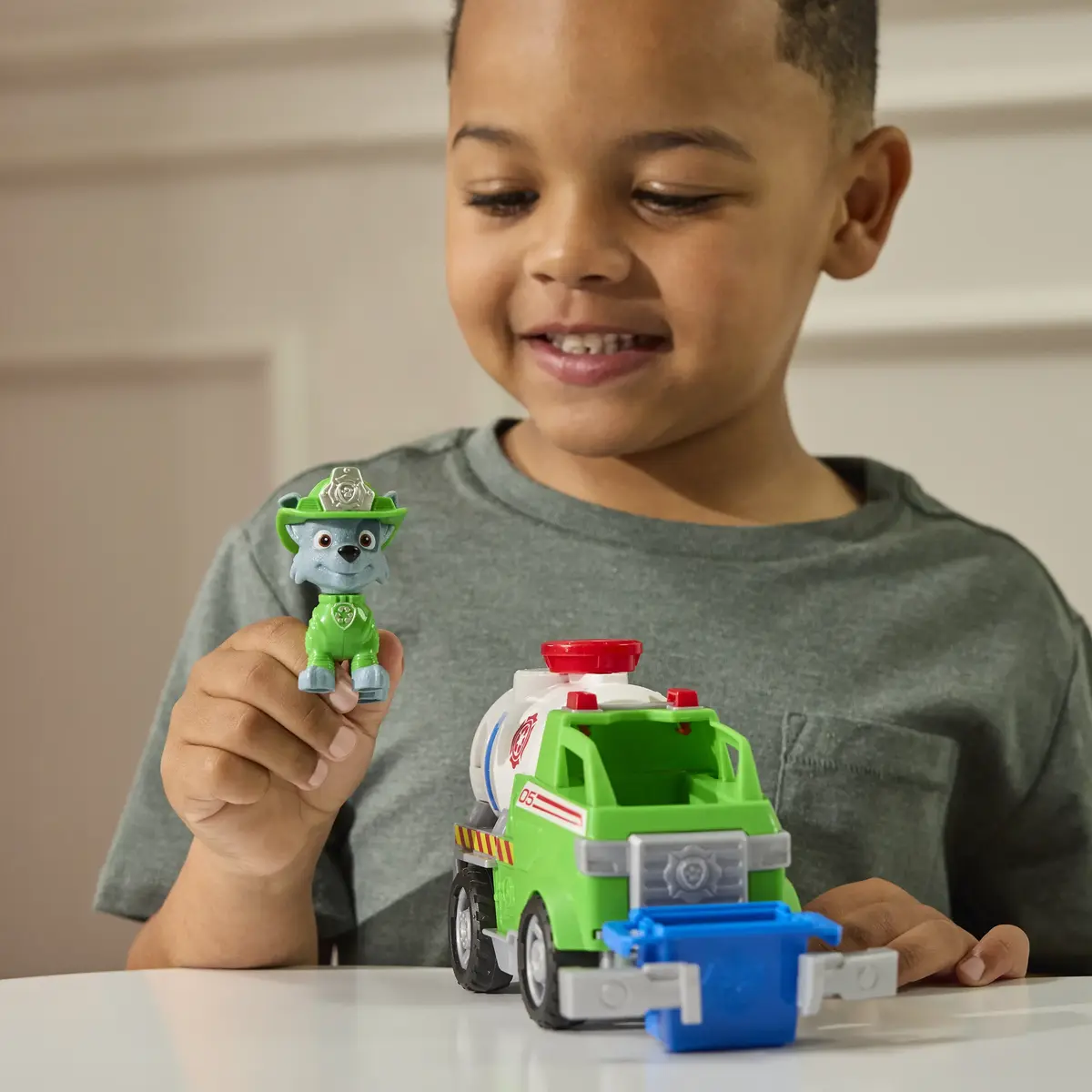 Игрушечный грузовик PAW Patrol Rocky Rescue Fire Tanker Photo 8