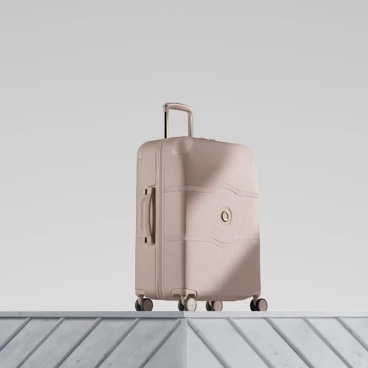 Delsey Chatelet Air 2.0 Hard Shell Suitcase Photo 5