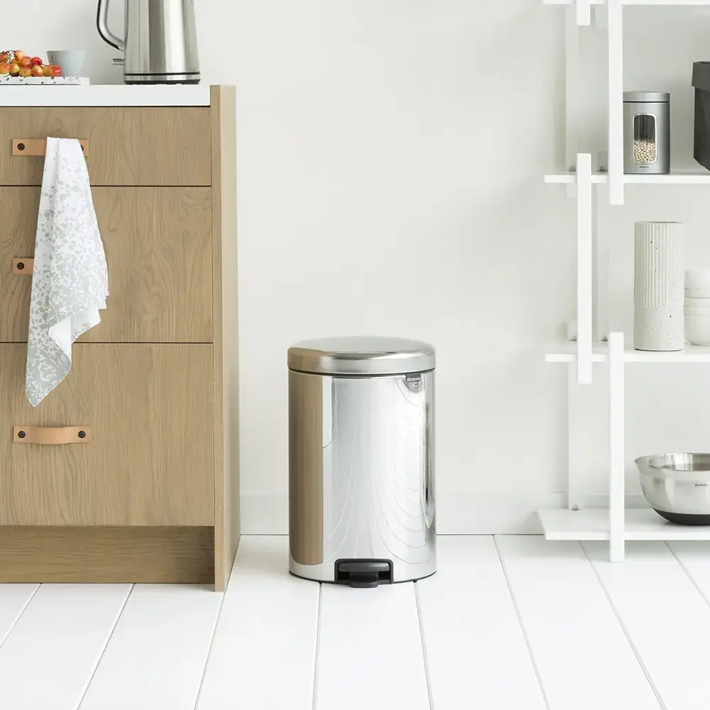 Мусорное ведро Brabantia NewIcon серебристое Photo 3