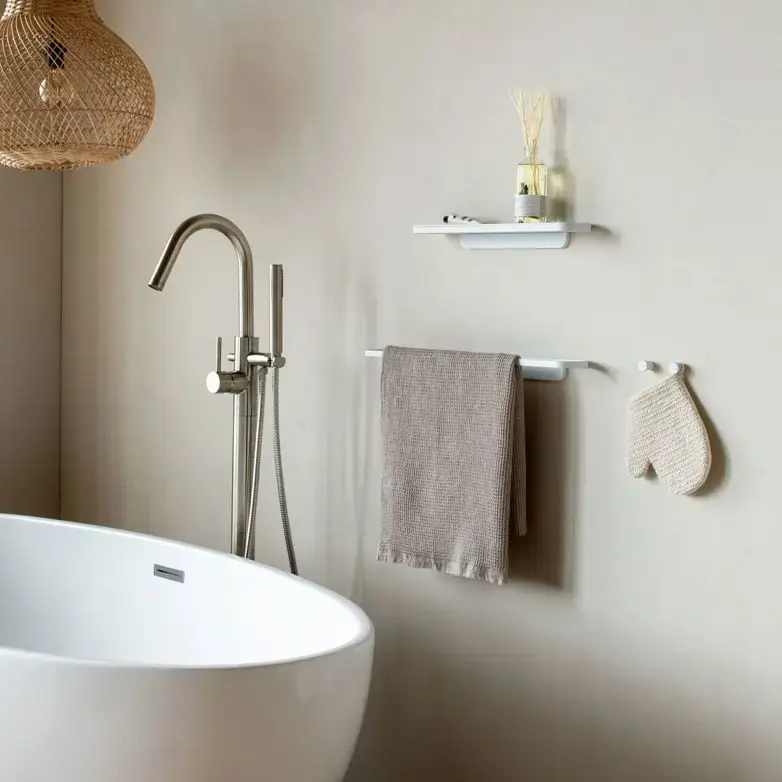 Brabantia MindSet Wall-Mounted Towel Holder Photo 3