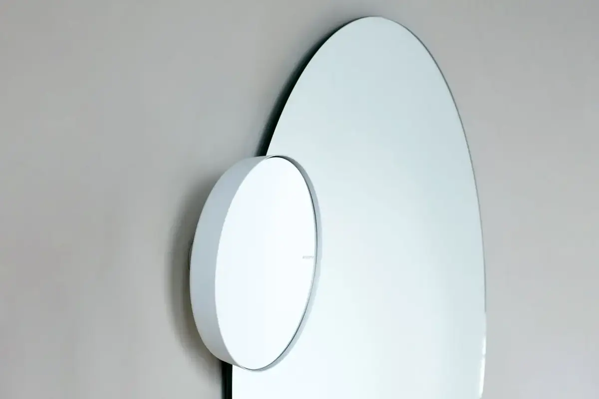Brabantia MindSet Round Bathroom Mirror Photo 4