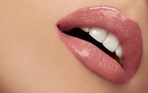 Губная помада Pupa Miss Pupa 200 Pink Sorbet 2.4мл Photo 2