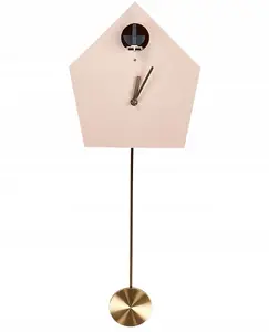 Sienas pulkstenis Beliani ARBAZ 24 cm rozā