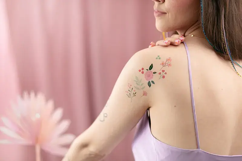 PartyDeco TAT8 Temporary Tattoo Kit Photo 4