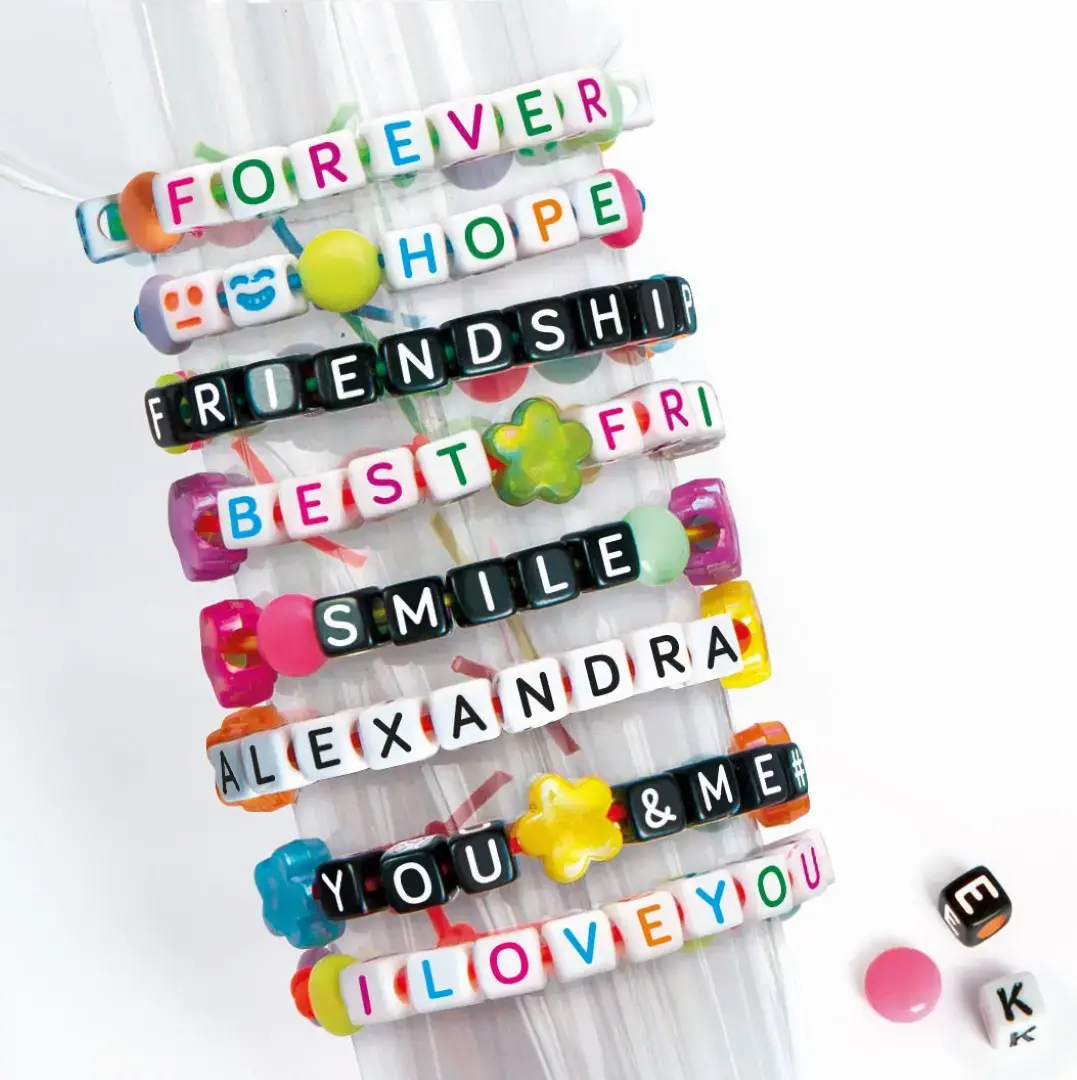 CRAZY CHIC 18891 Bracelet Making Kit Photo 2