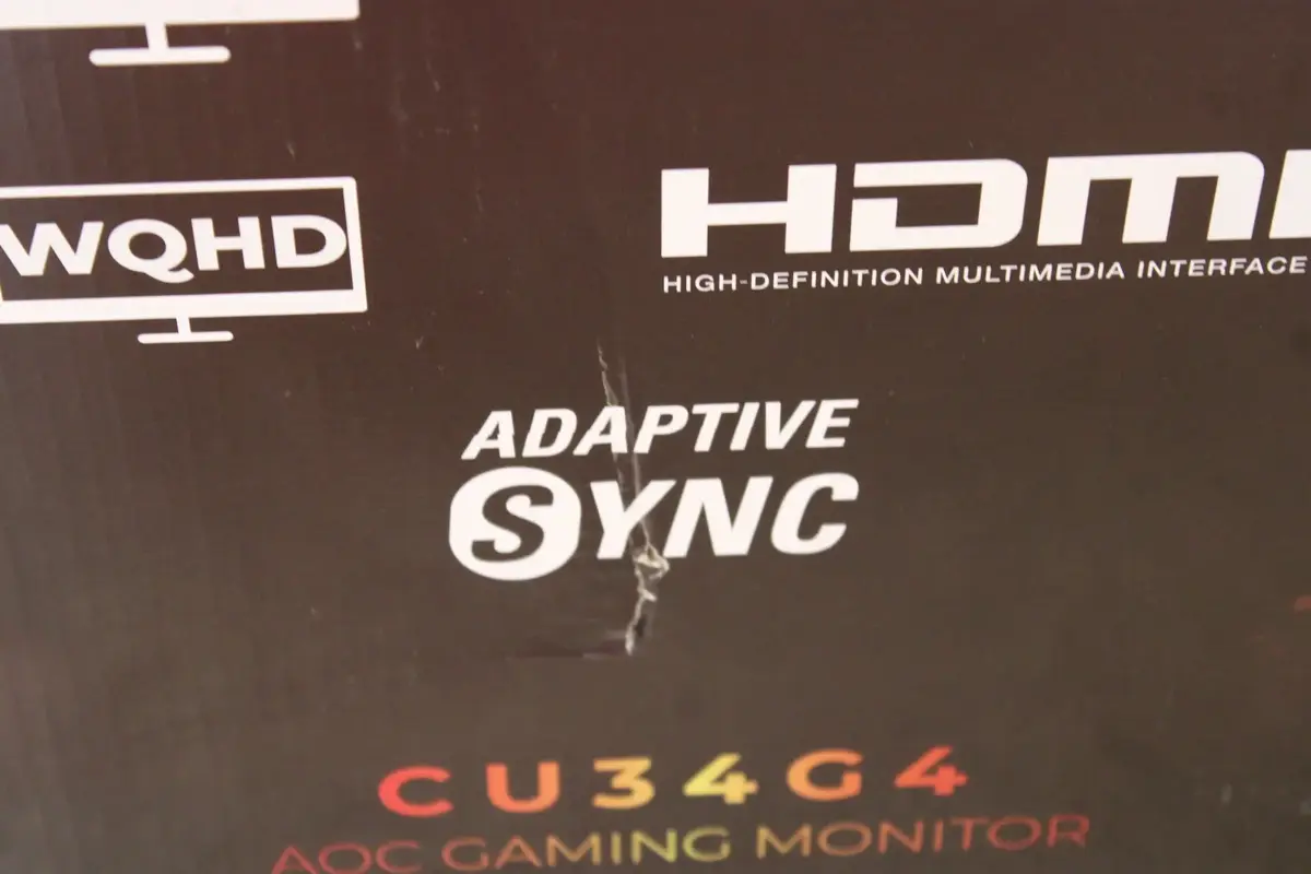 AOC CU34G4 Curved 34" UWQHD Monitor Photo 3