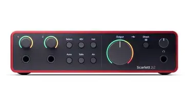 Аудиоинтерфейс Focusrite Scarlett 2i2 4th Gen Photo 3