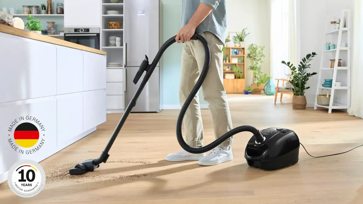 Bosch Serie 4 BGL38BA2H Drum Vacuum Cleaner Photo 13